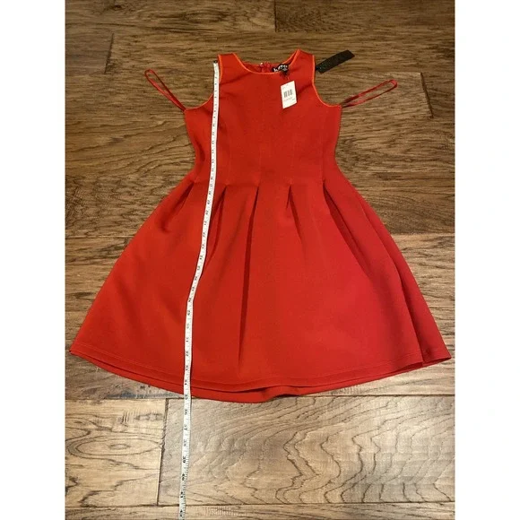 Buffalo David Bitton Red Fit & Flare Dress Women's Size M | NWT $118 | Kolander - Picture 7 of 11